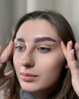 vikki___brows__